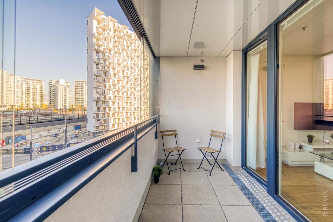 High Rise, Netflix, 2 Min To Main Station Apartment Vienna Luaran gambar
